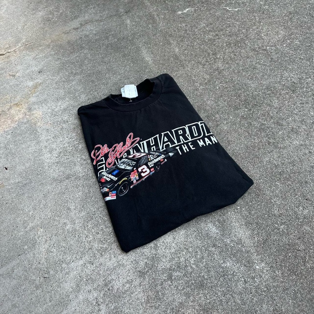 Vintage The Man Dale Earnhardt Shirt